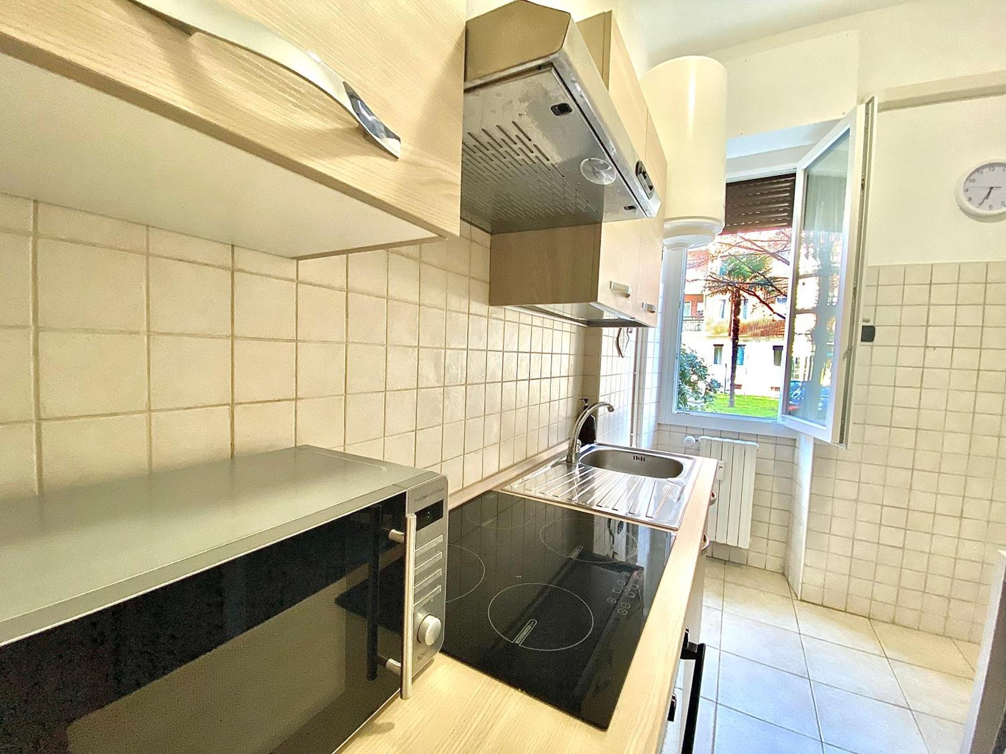Famagosta Home, Navigli Style, Accanto A Metropolitana M2 Verde, Confortevole E Spazioso Per Gruppi O Famiglie * Milan